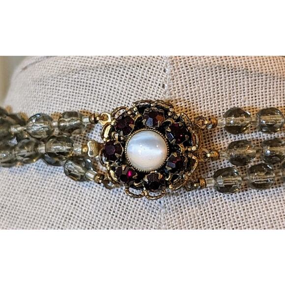 Vintage Gray Clear Faceted Crystal, Lava, Foil Bead Necklace W/ Fancy Clasp - Picture 7 of 10